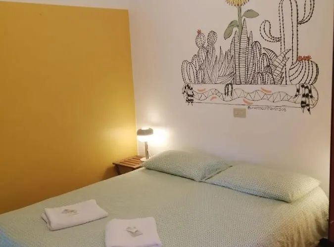 Sunflower Student & Bar Hostel