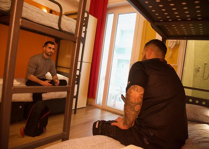 Sunflower Student & Bar Hostel Rimini