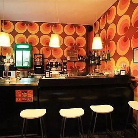 Sunflower Student & Bar * Римини