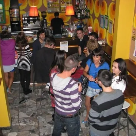 Хостел Sunflower Student & Bar Римини