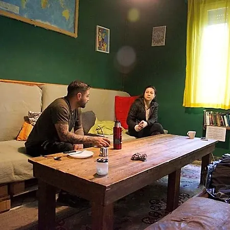 אכסניה Sunflower Student & Bar רימיני
