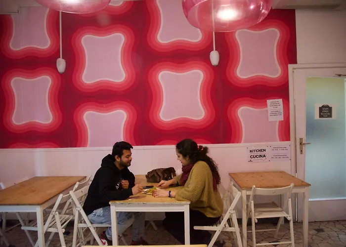 Sunflower Student & Bar Rimini