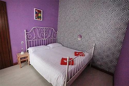 Hostel Sunflower Student & Bar Rimini