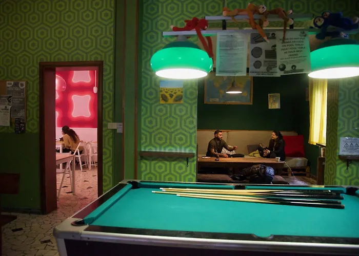 Sunflower Student & Bar