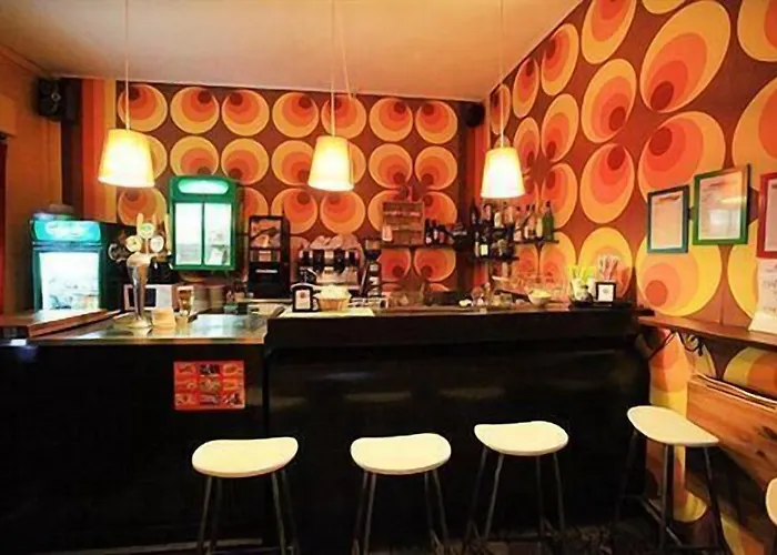 Sunflower Student & Bar * Ρίμινι