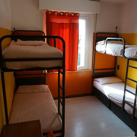 Sunflower Student & Bar Hostel Rimini