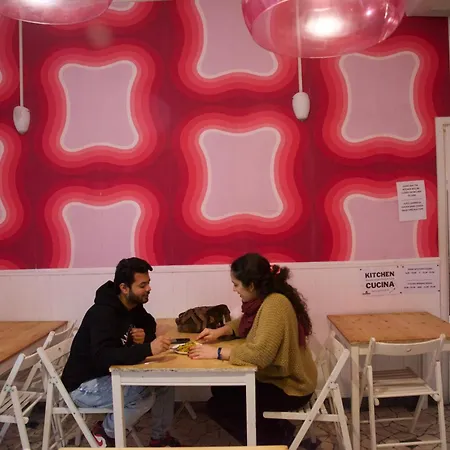 Sunflower Student & Bar Rimini