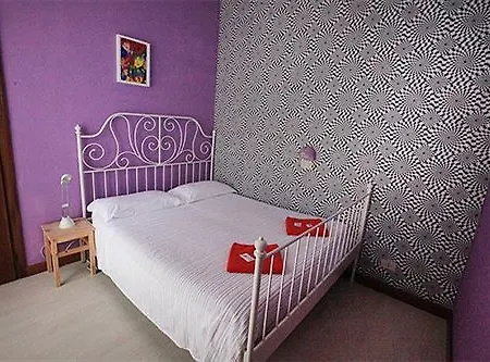 Hostel Sunflower Student & Bar Rimini