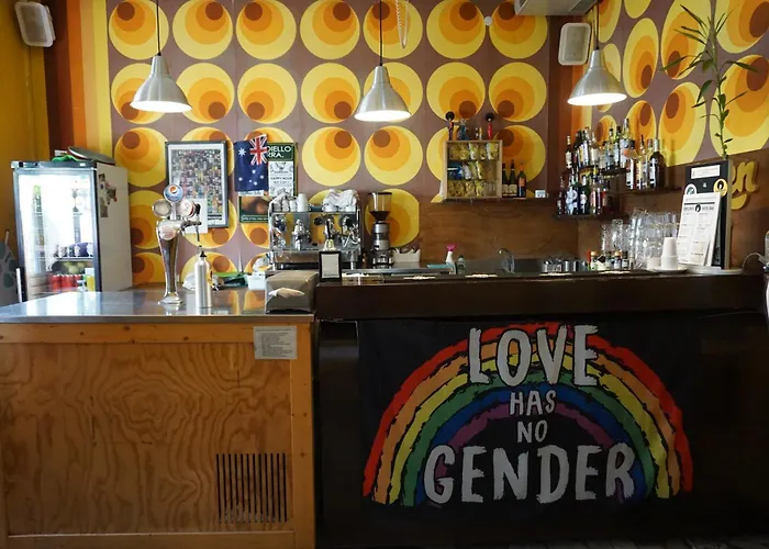 Auberge de jeunesse Sunflower Student & Bar